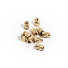 M5 x 7mm x 10mm menetes betét